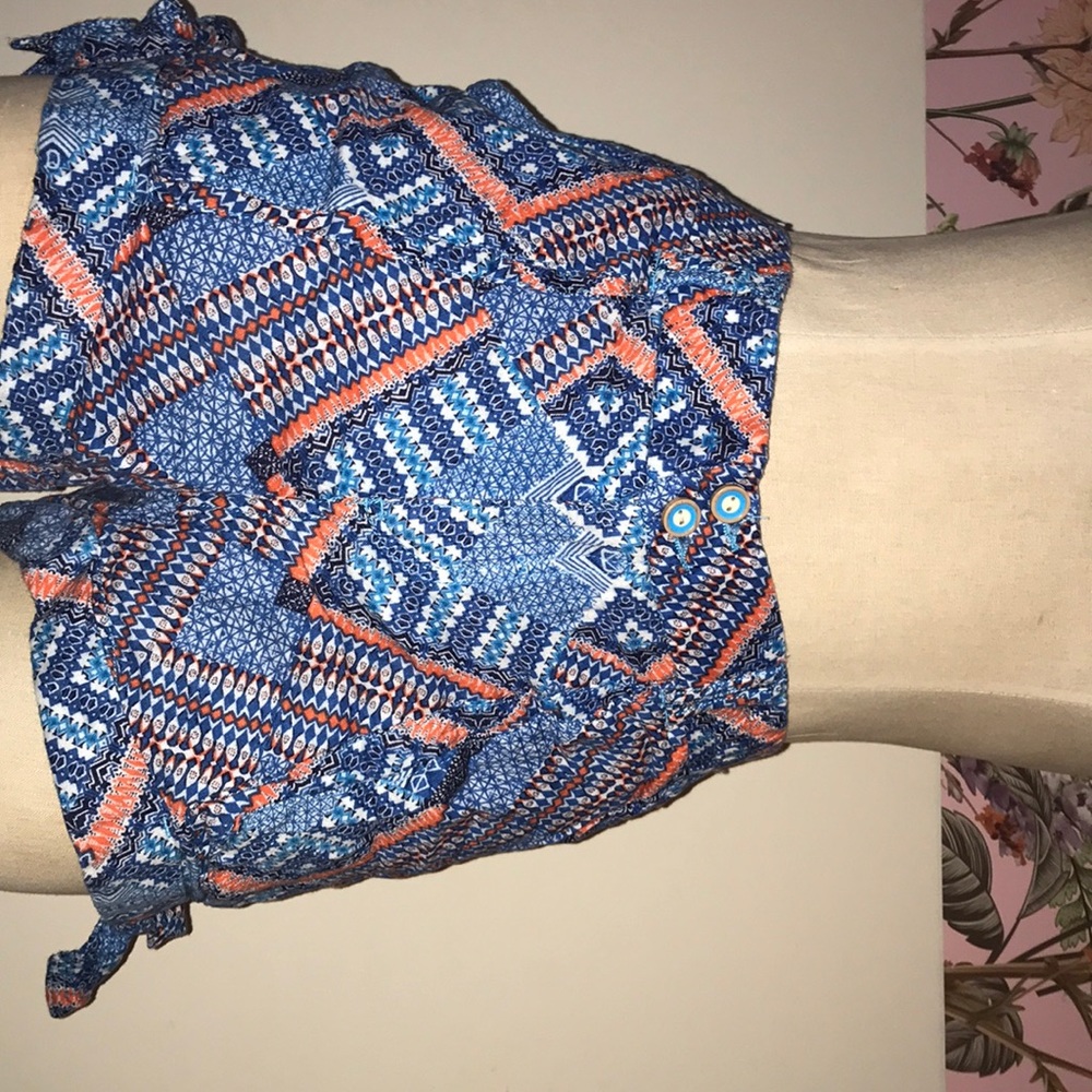 Multi-Patterned Shorts